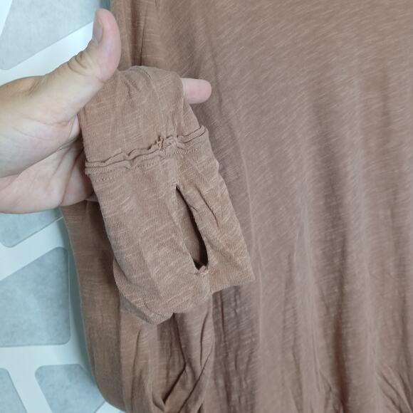 We The Free Brown Long Sleeve Oversize Top Womens MD Lagenlook Boho Minimalist - Picture 3 of 12